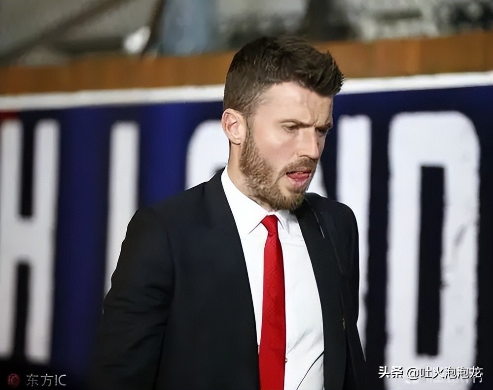 红魔曼联现在主教练,红魔曼联教练简介