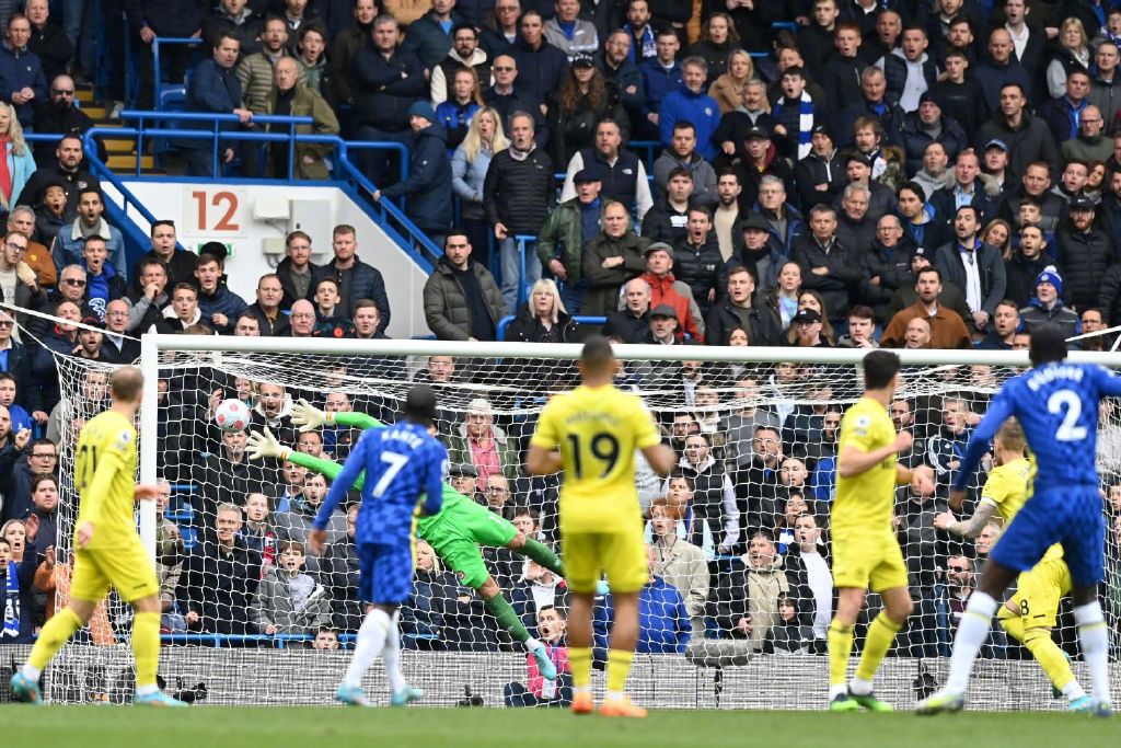 切尔西对阵小蜜蜂,小蜜蜂1-14faze