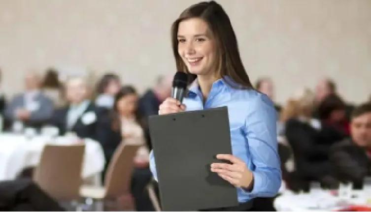 不同阶段的女性客户怎么聊 (跟高端客户聊天的技巧)