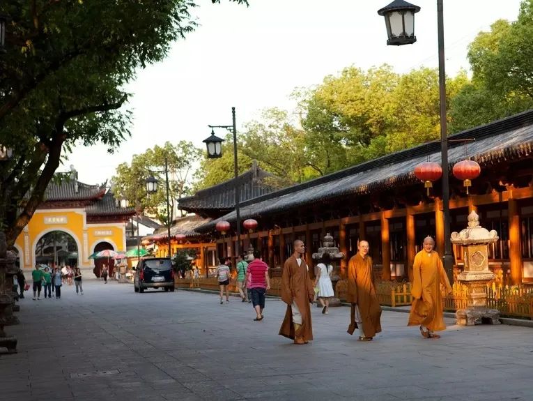 苏州寒山寺鲤鱼,苏州寒山寺佛像