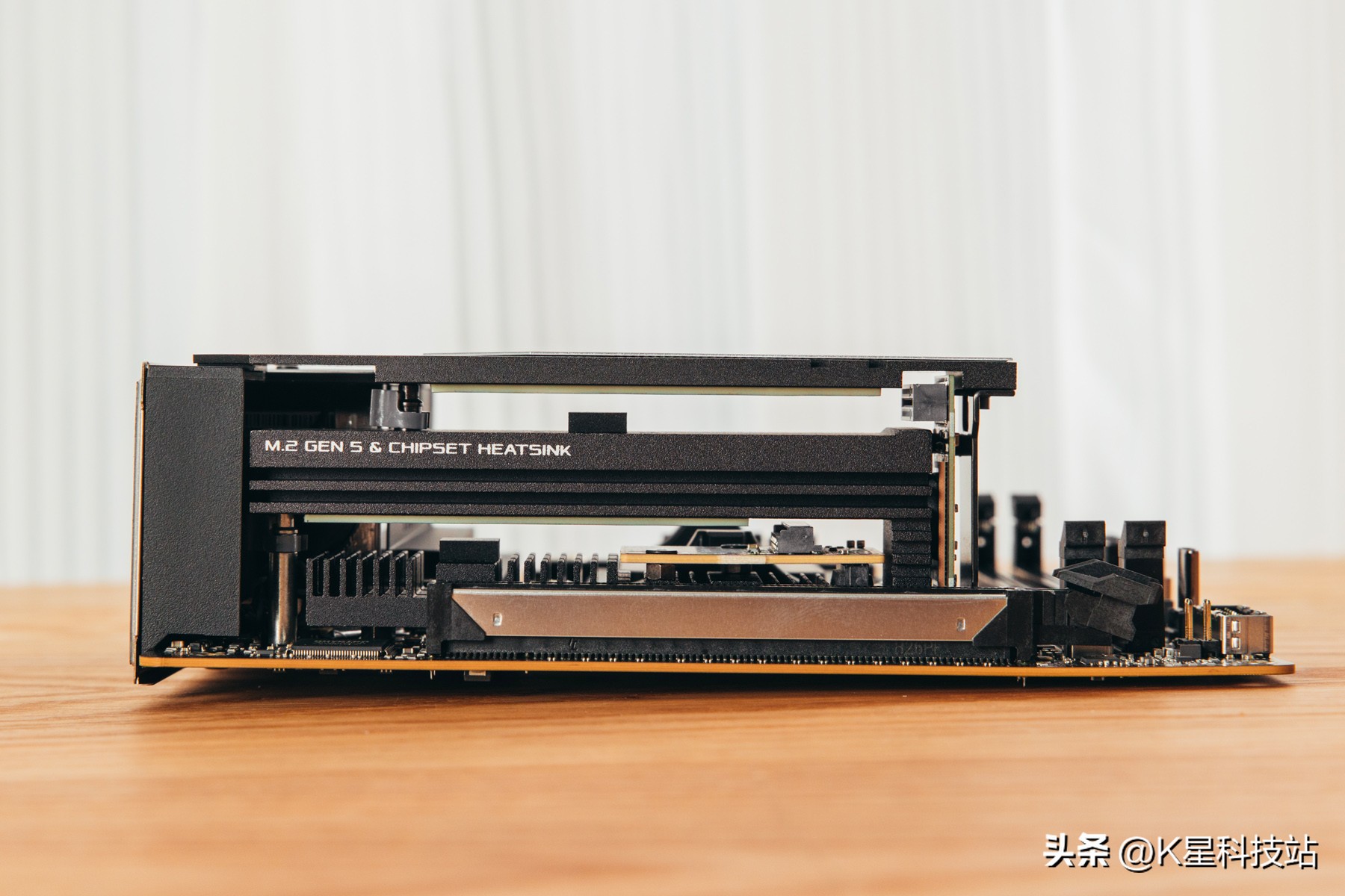 鍗庣strixz270e涓绘澘閰嶄粈涔坈pu鍚堢悊,鍗庣鏃楄埌670e涓绘澘璇勬祴