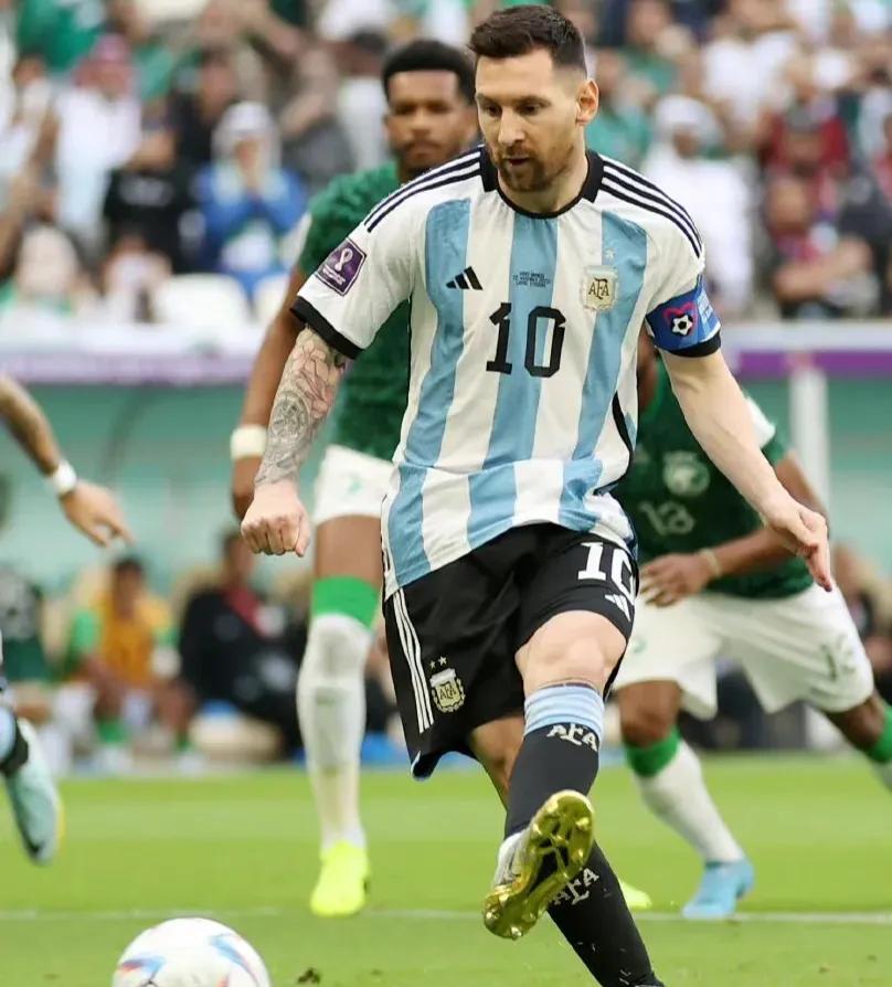 梅西世界杯2022夺冠,世界杯阿根廷夺冠梅西口语