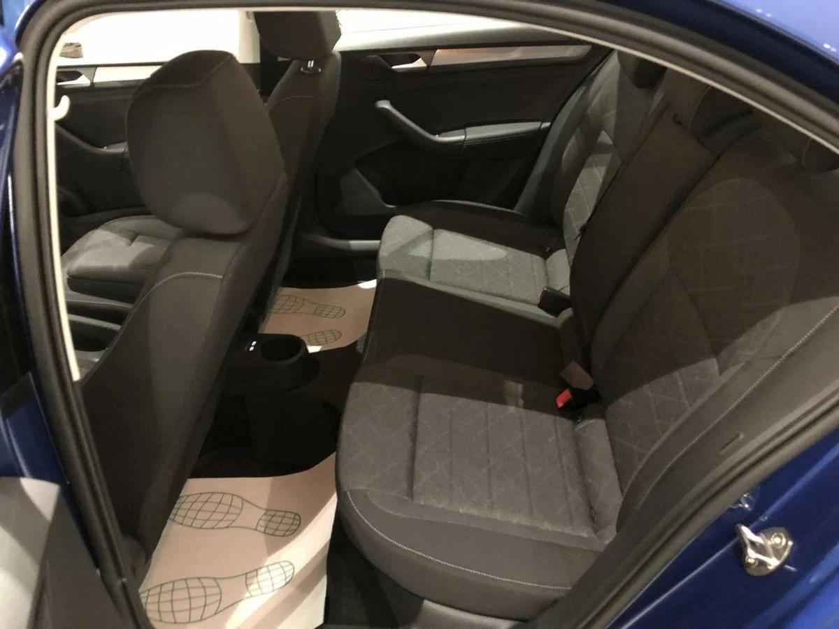 新款polo与桑塔纳,新款polo2023款