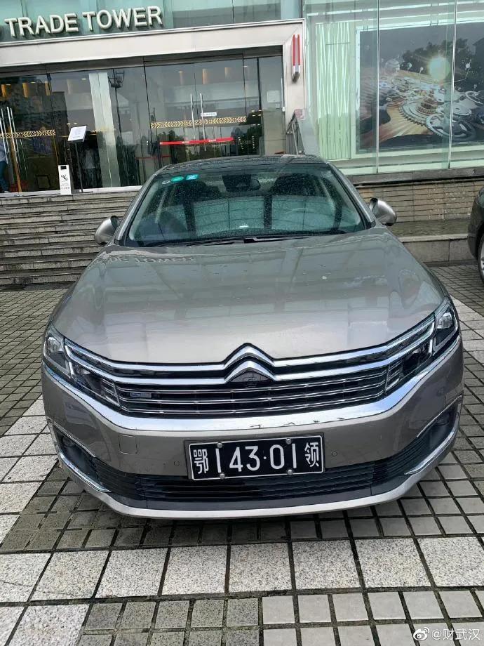 二手车市场买车流程及注意事项,第一次买车去4s店的注意事项