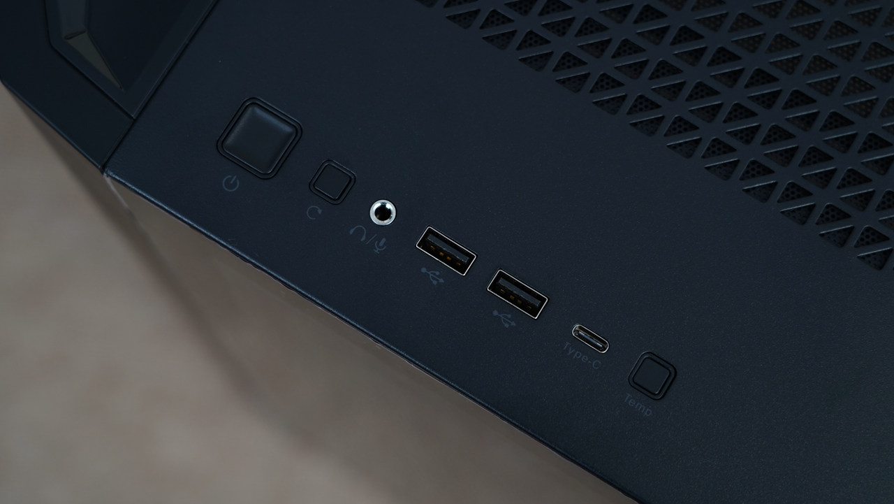 安钛克机箱performance,安钛克performance1水冷装在哪