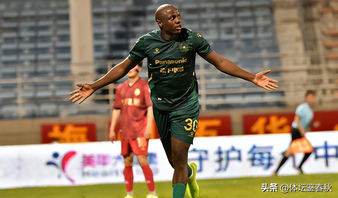 中超第11轮最佳阵容！泰山弃将领衔，国安2将入围，争议门将上榜