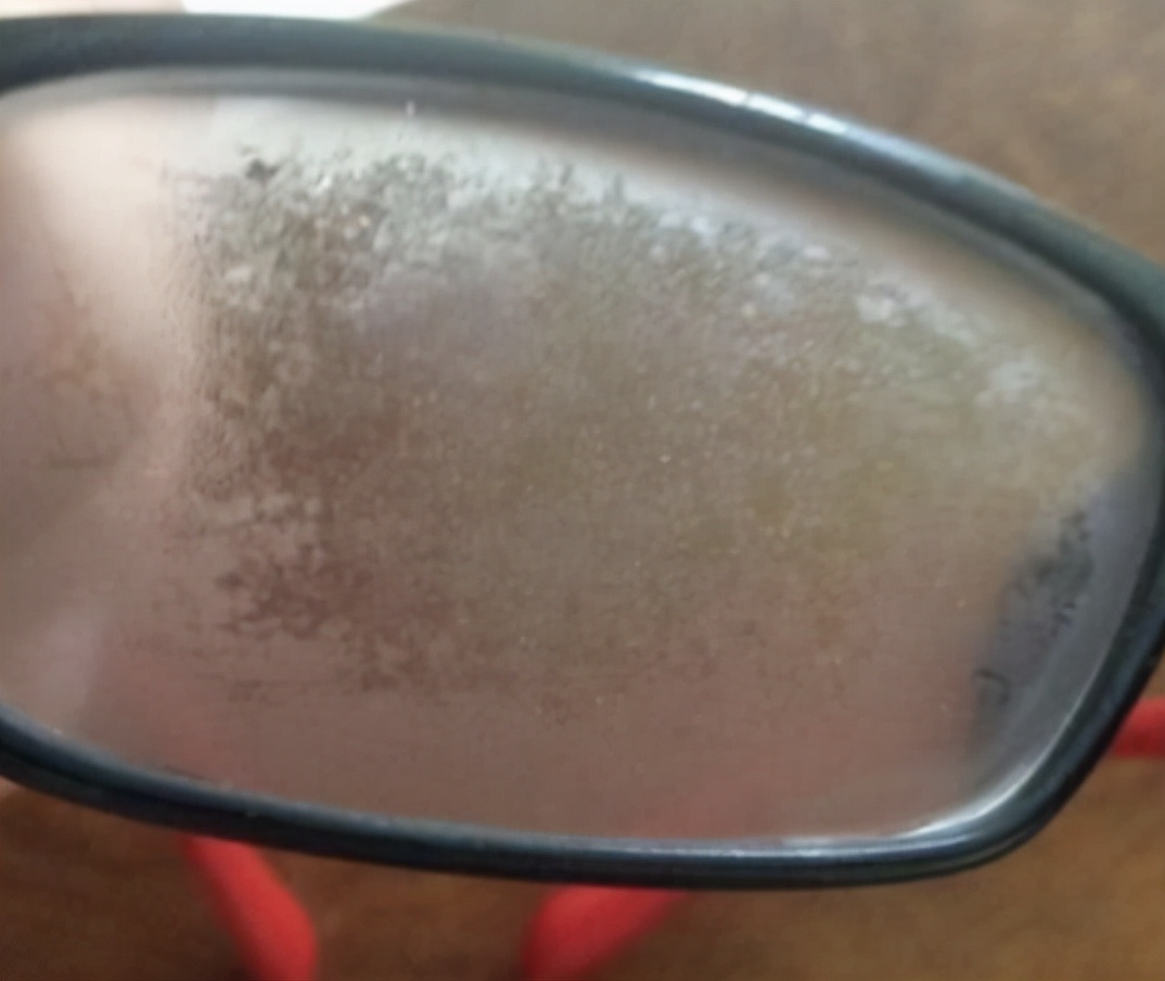 依视路膜岩怎么样,依视路岩膜属于哪个系列