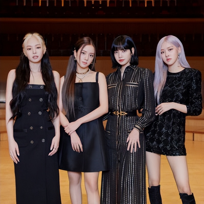 jennie韩国女穿搭,韩国女星jennie穿搭