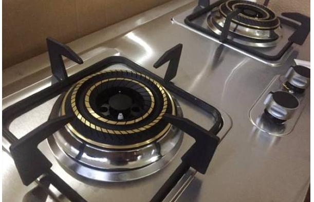 200和2000的燃气灶,几百的燃气灶跟上千的燃气灶区别