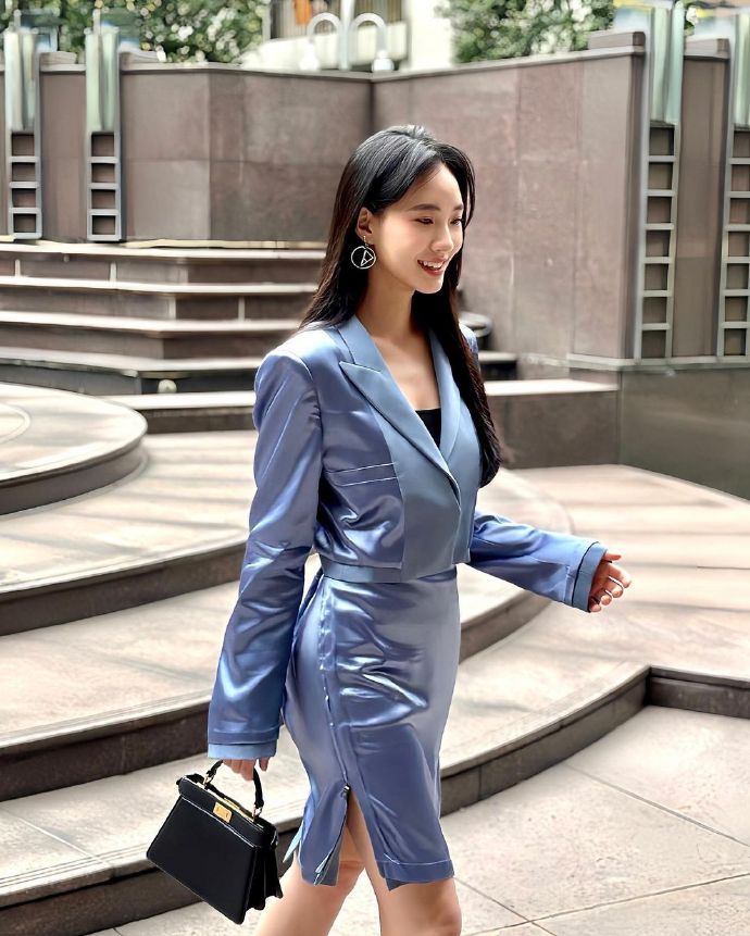 小s二女儿合体拍广告,小s二女儿凹造型