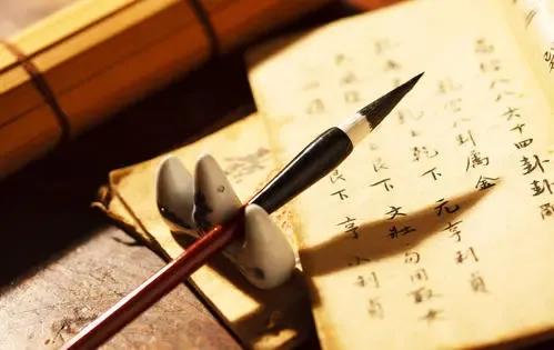 成人大专汉语言文学专业就业方向,汉语言文学就业怎么样