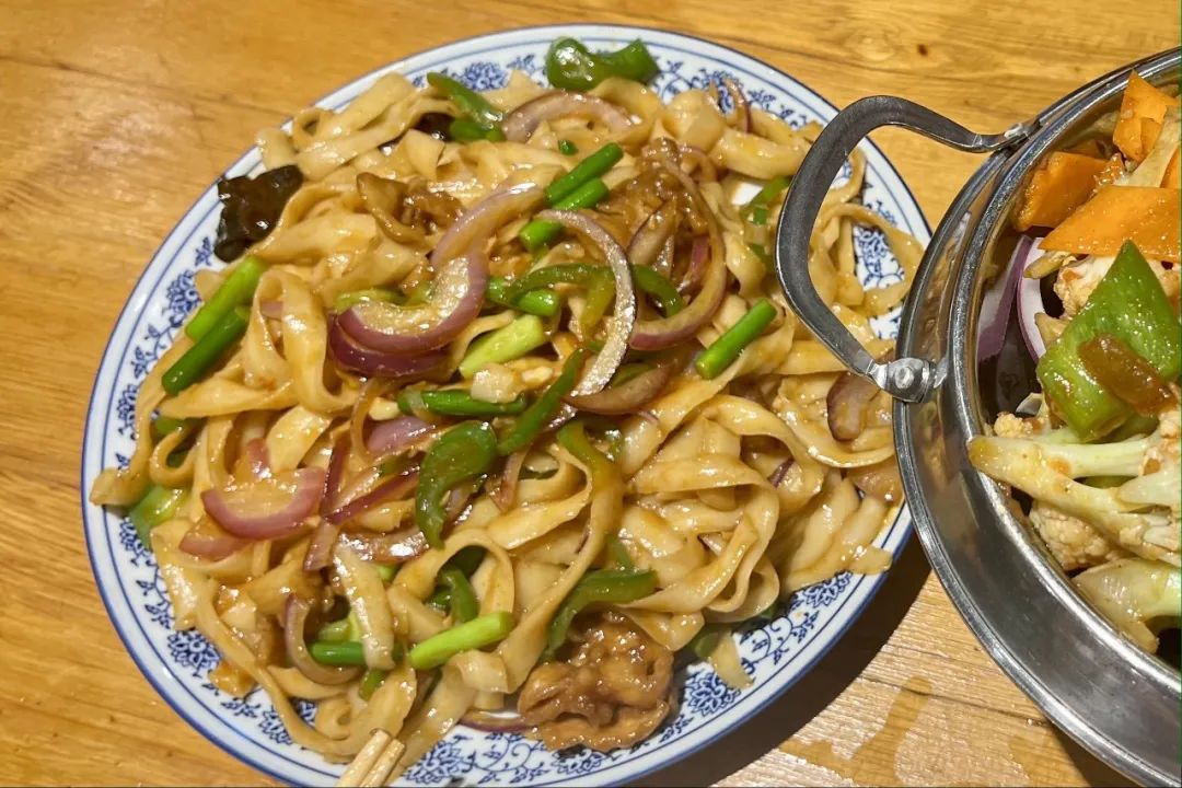 我宣布，烧卖和公厕是我在呼和浩特的心头好