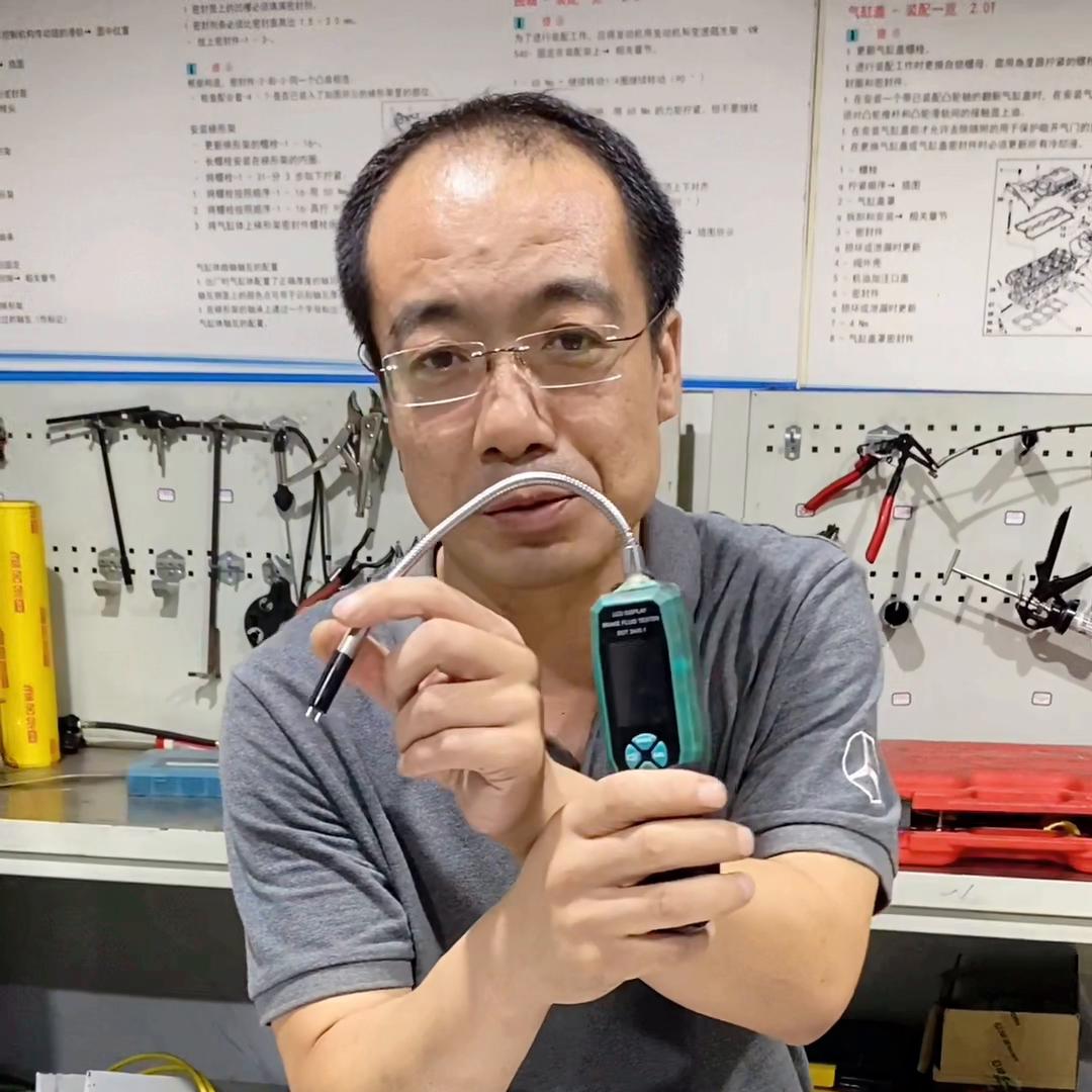 刹车油多少公里更换一次,刹车油更换小知识分享