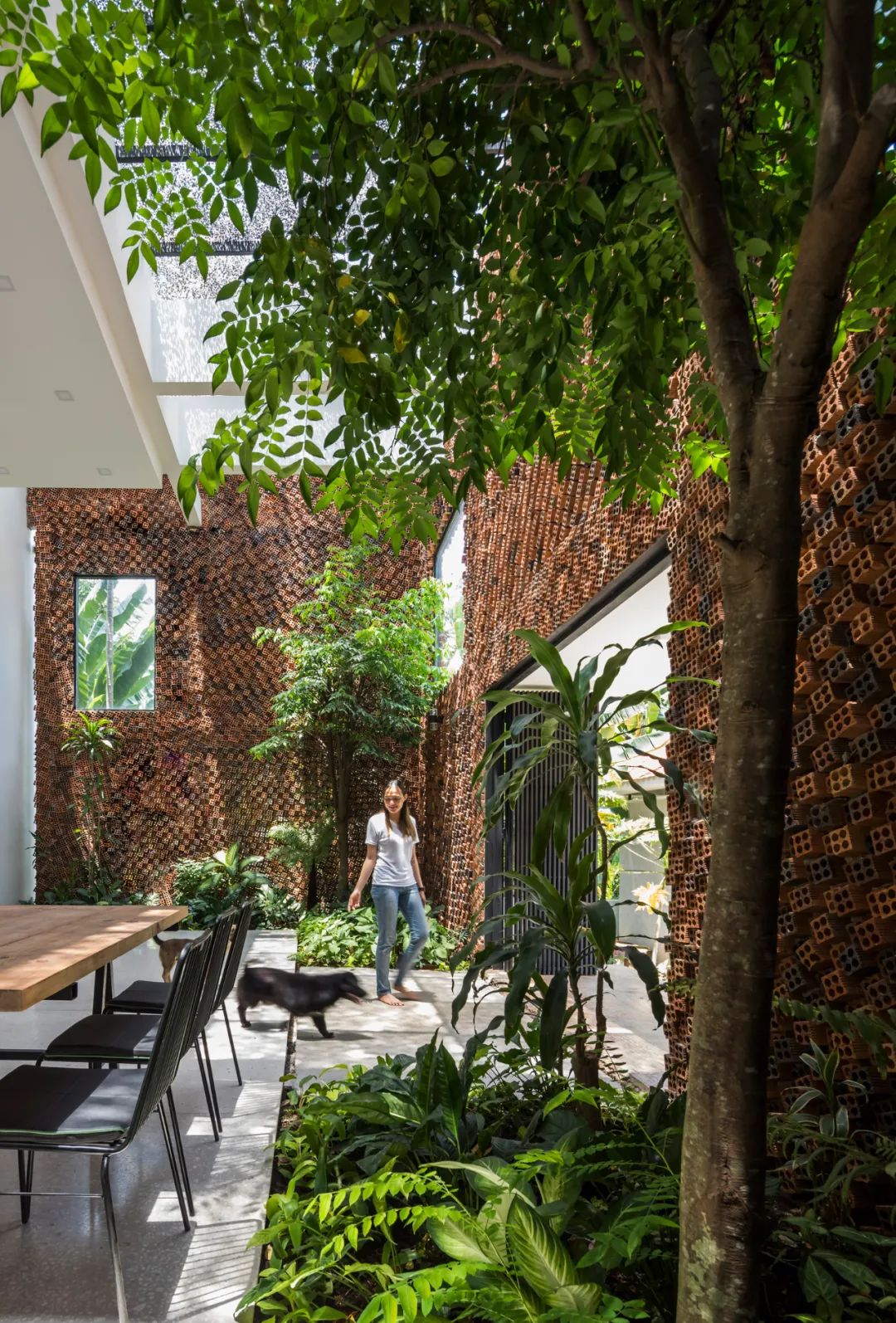 简单爱户型,红砖建筑特殊花样造型