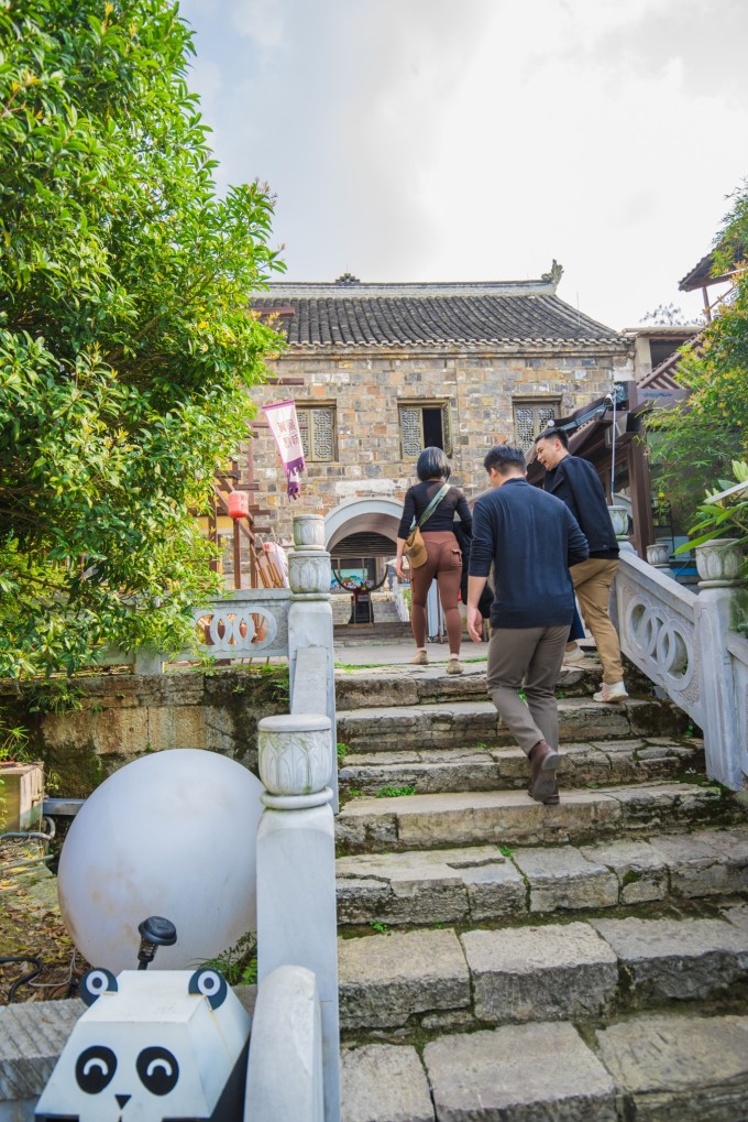 贵州青岩古镇旅游线路攻略,贵州省青岩古镇旅游攻略