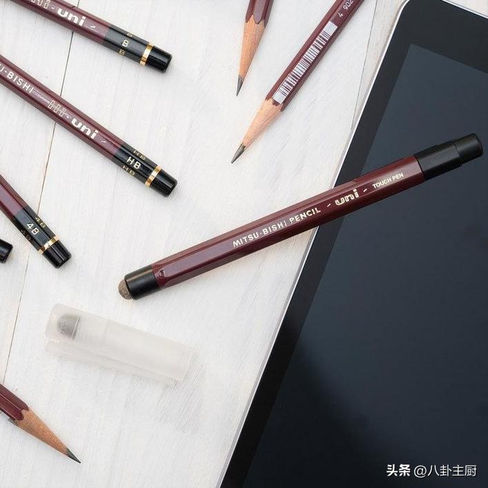 看完2023日本文具“奥斯卡”，我种草了一个订书机