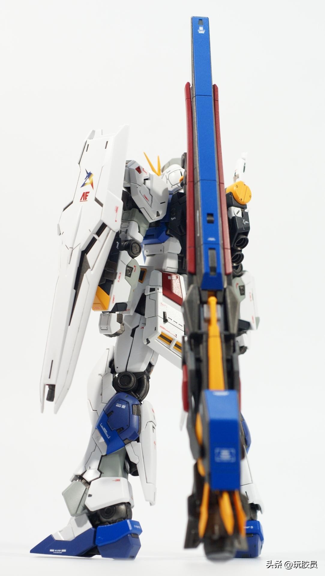 rg1144牛高达模型,1:144rg牛高达
