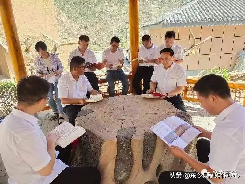 喜迎二十大奋进新征程视频剪辑,奋进新征程喜迎二十大主题视频