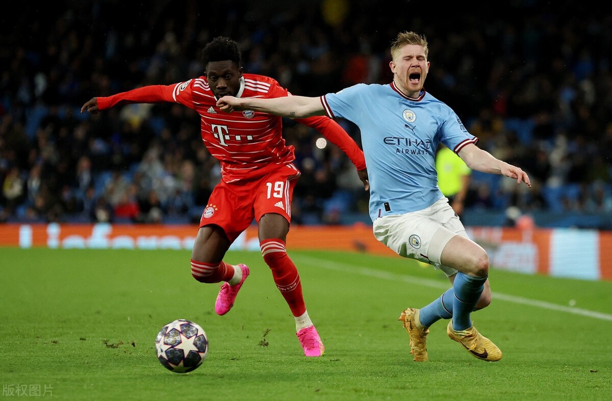 德布劳内cos丁丁历险记,德布劳内变装帅照