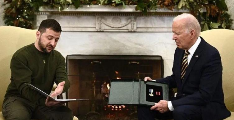 泽连斯基奔赴美国,泽连斯基出访美国如何去的