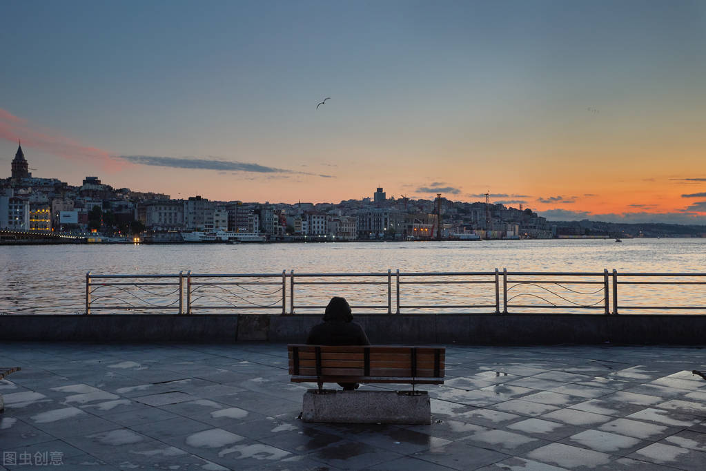 聪明的家长不再对子女催婚了,聪明的父母早就不催婚孩子结婚了