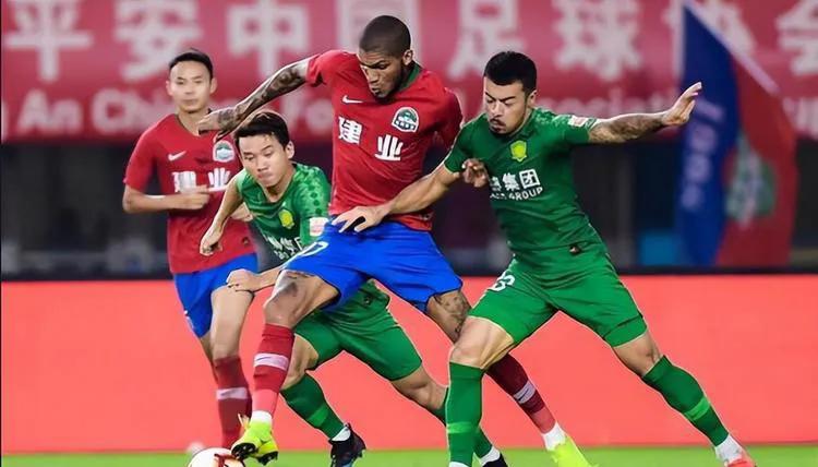 元旦假期开着大唐打卡郑州（河南建业）航海体育场