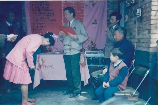 「虚幻与现实」3国人为啥都爱怀旧？大大的一句话把我点醒