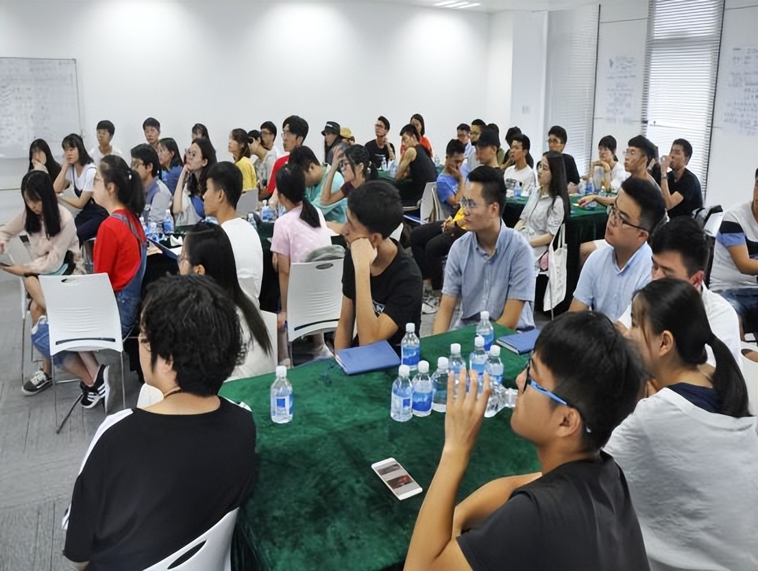 O2O模式盛行，直播带货，对消费者的线下购物有什么影响？