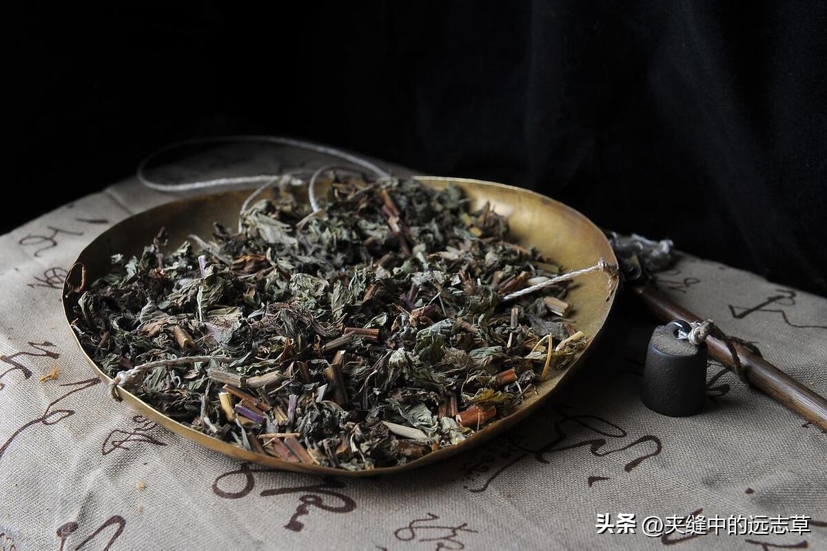 咳嗽有白痰也有黄痰中医,干咳痰少黄痰是风寒还是风热