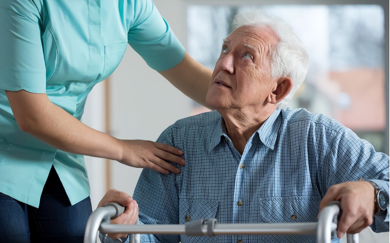 颅脑损伤导致偏瘫能恢复吗,颅脑损伤引起哪侧偏瘫