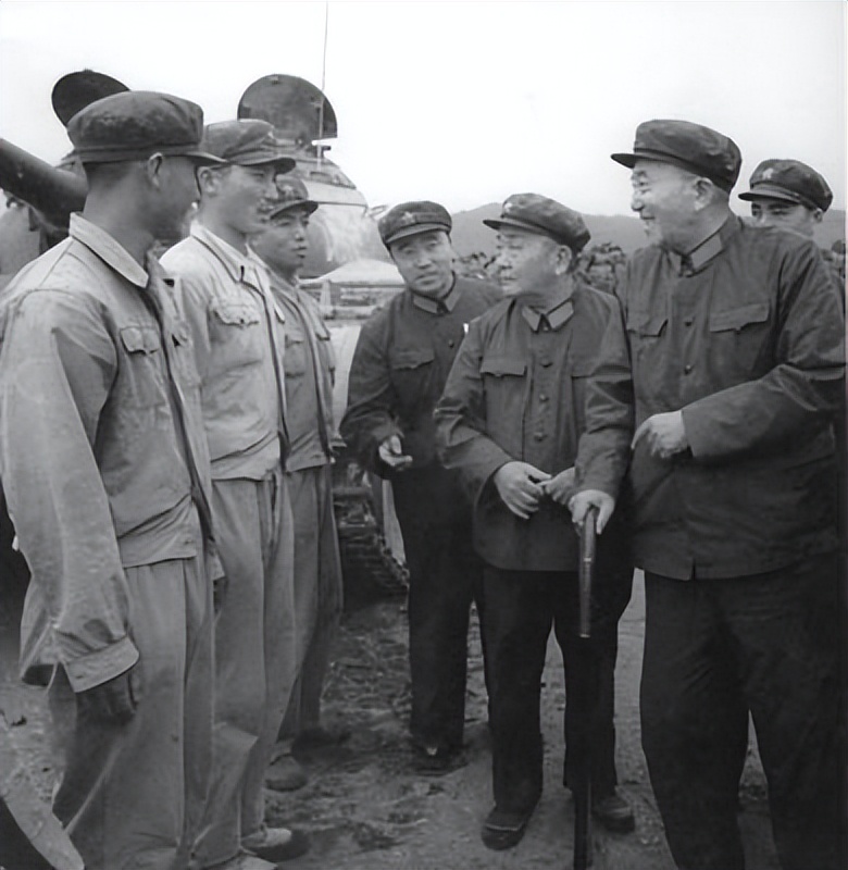 乡绅斥责老友“你儿子勾走我儿子”，28年后，俩儿子成开国大将