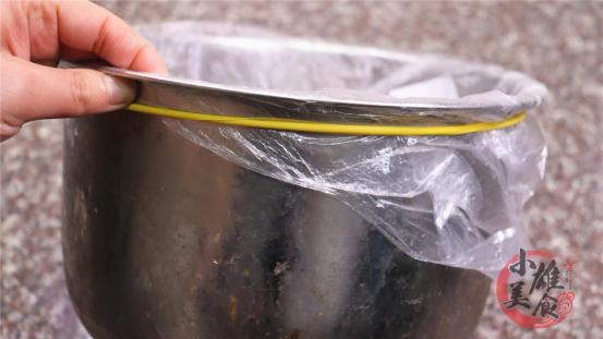 旧橡胶手套别扔了有很多妙用,小妙招快速修复橡胶手套