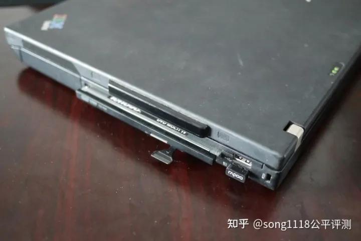 经典笔电复刻机51nbT70评测:依然可以ThinkPad!