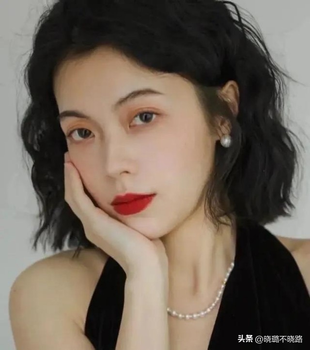 短烫发宋慧乔,宋慧乔烫发发型图片2015款