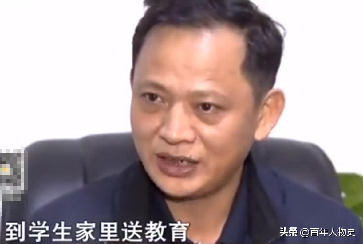 脑瘫男孩被丢给奶奶照顾,13岁孩子瘫痪在床