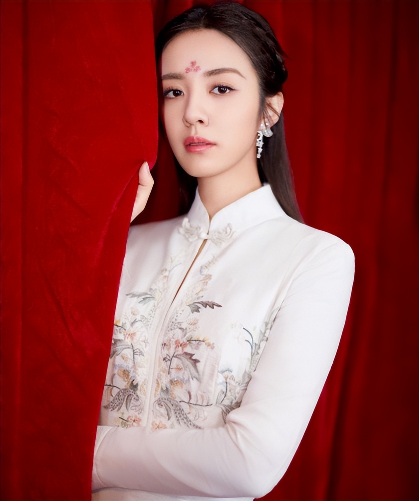 乘风破浪为什么没有艾薇儿,艾薇儿参加乘风破浪的姐姐