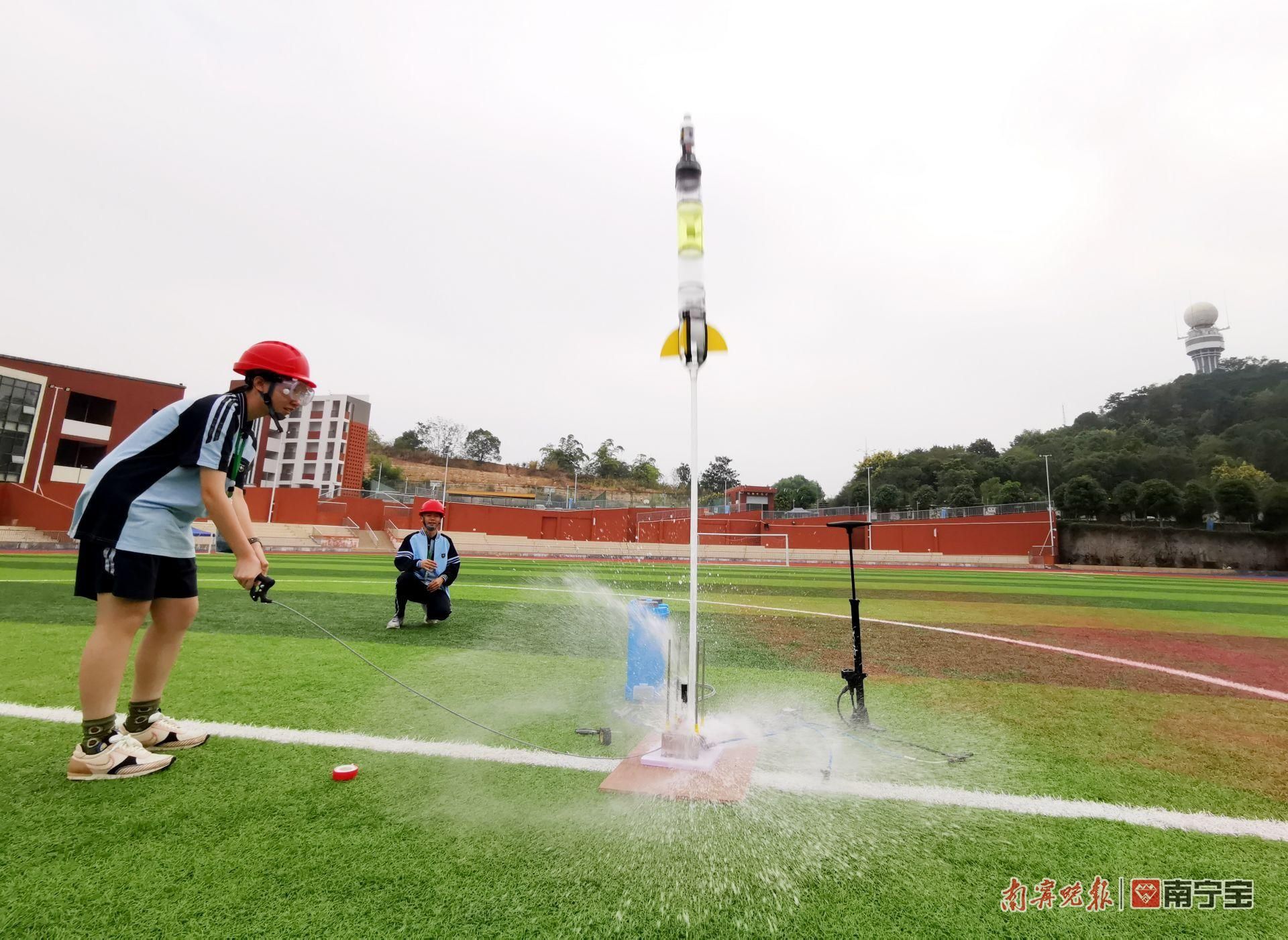 科技“云比拼”！第六届“一带一路”青少年创客营与教师研讨活动在南宁开幕