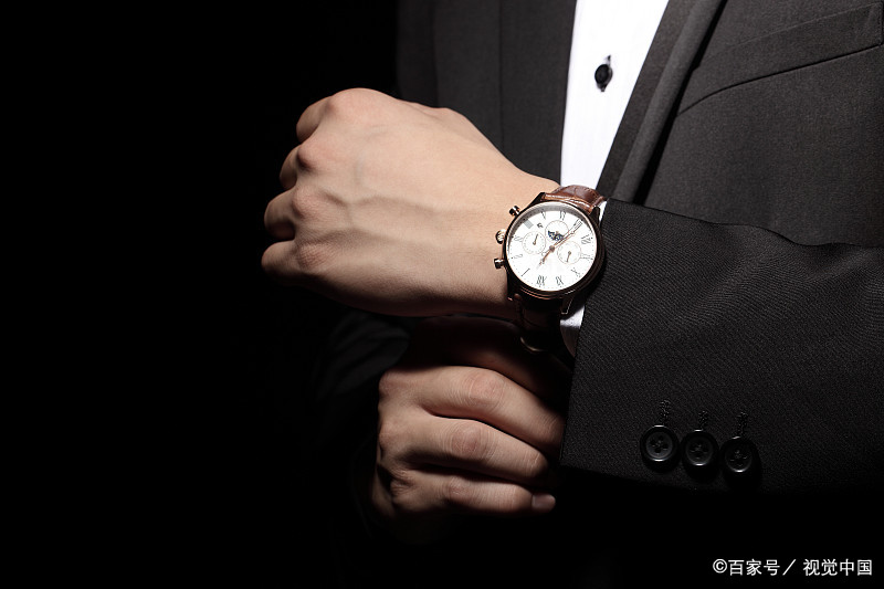 万国和欧米茄手表哪个档次,欧米茄和浪琴手表哪个档次高