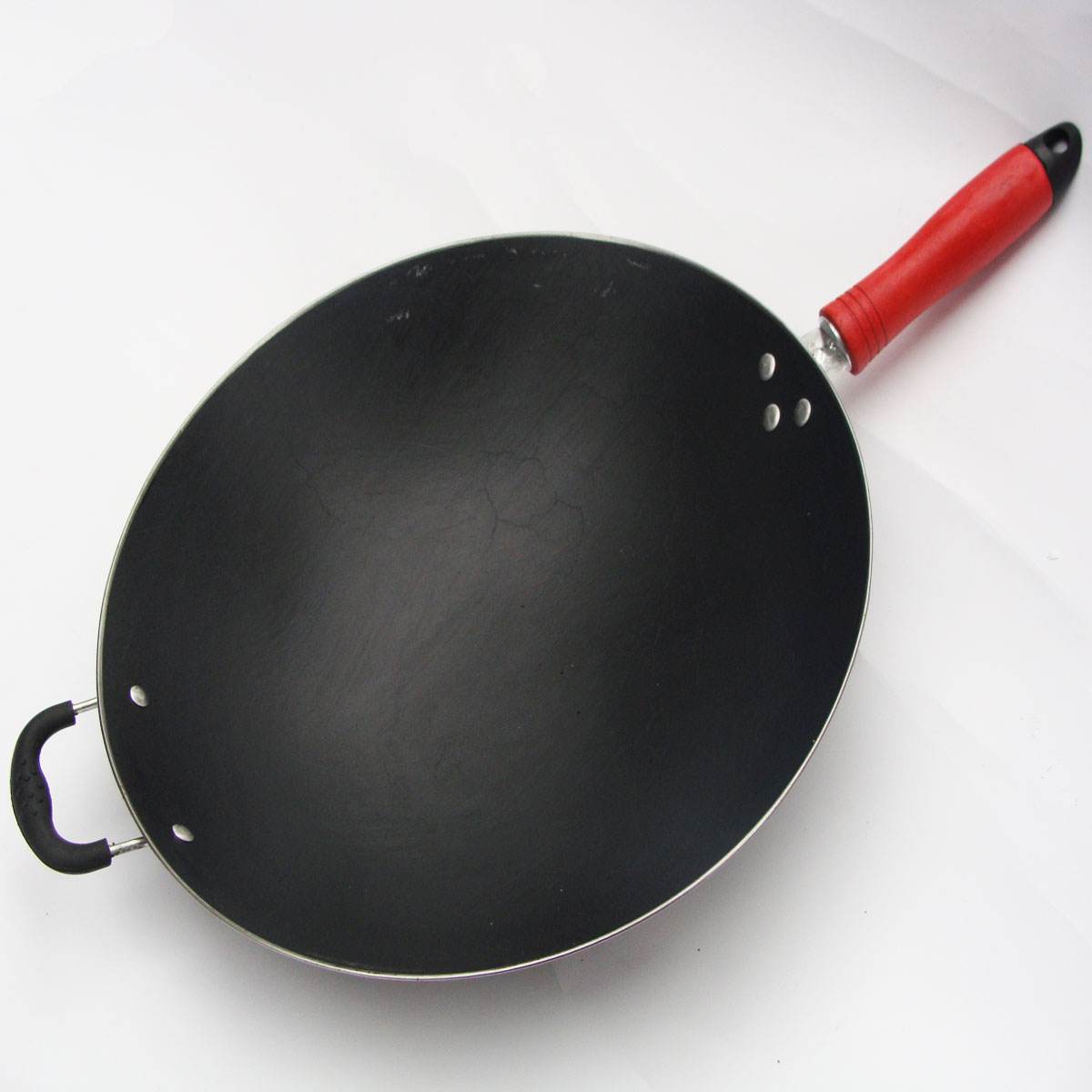 央视多次曝光夺命铁锅,遭多次曝光的毒铁锅