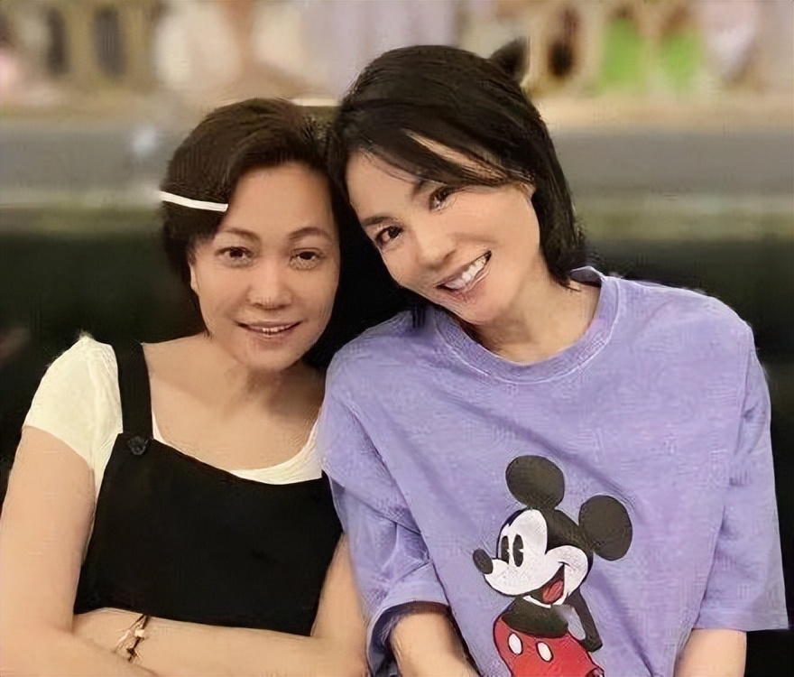 景岗山当年是几线歌手,演员景岗山为什么总喝酒