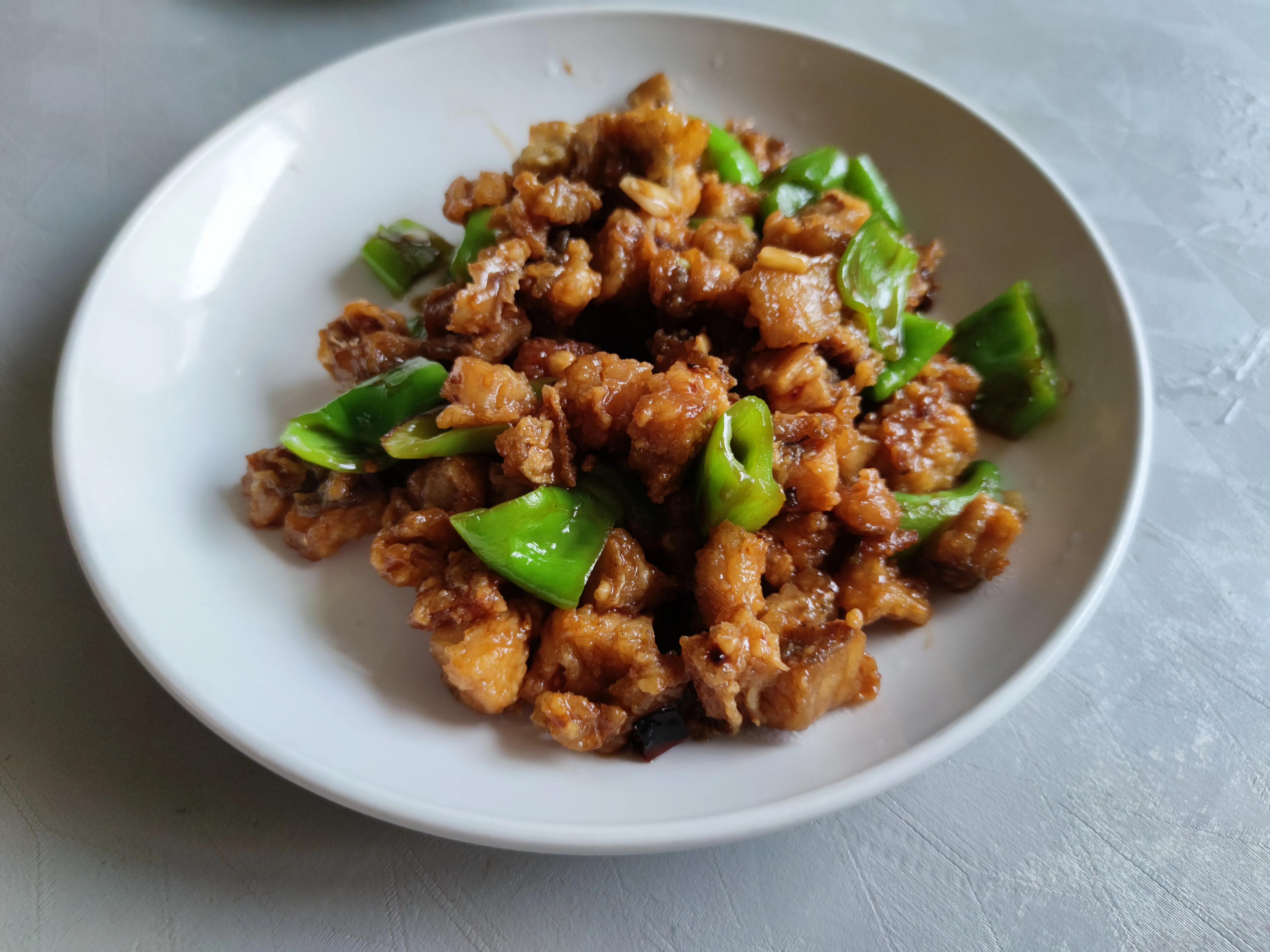 适合四月吃的海鱼有哪几种,这个季节适合吃什么样的海鱼