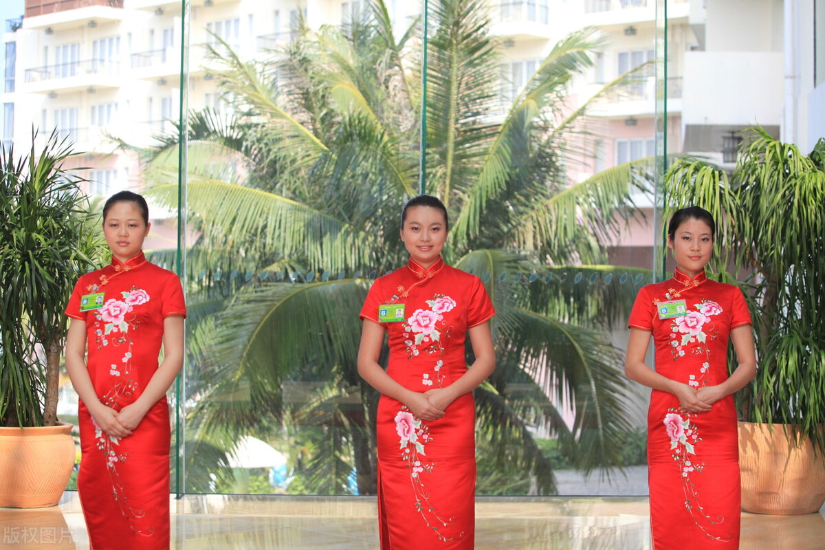 酒店迎宾员迎宾一般都说些什么,酒店的迎宾员