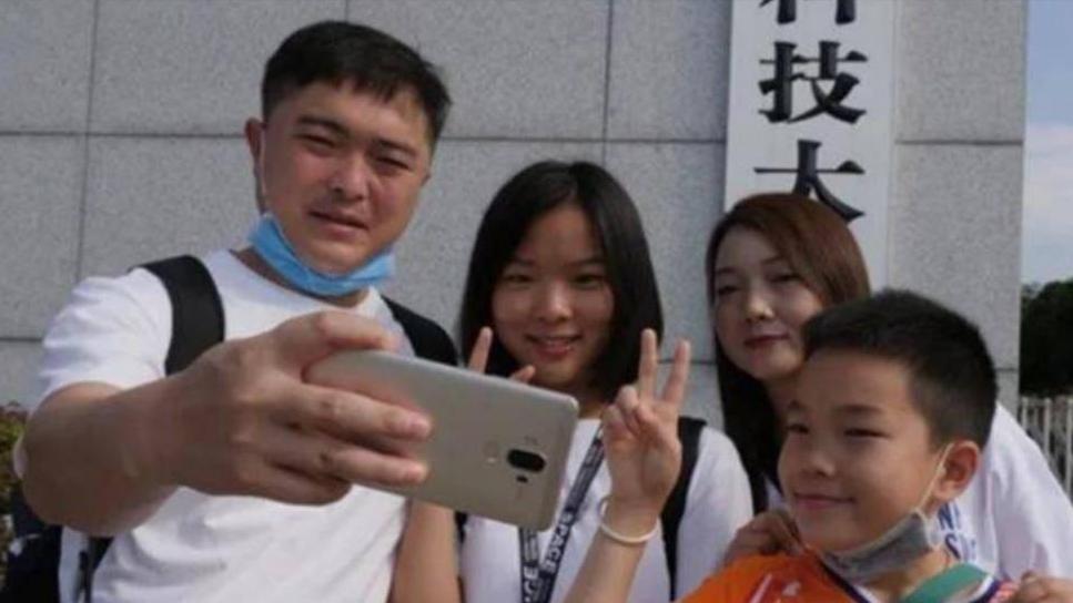 云南女孩李盈为什么要考国防科大,云南学霸李盈圆梦国防科大