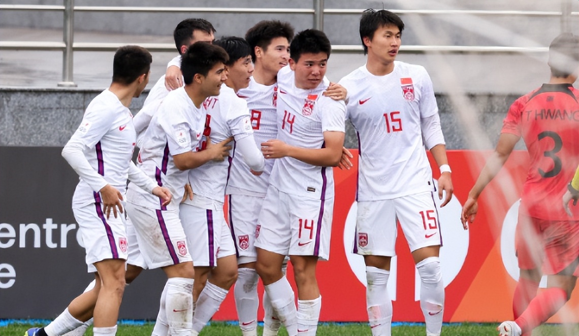 韩国爆冷0比2不敌约旦无缘决赛,0比2落后到3比2逆转韩国队