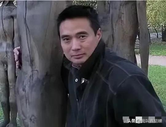 笑死！网友评论美院性丑闻校方通报＂道歉弯腰、礼到账消＂缺诚意