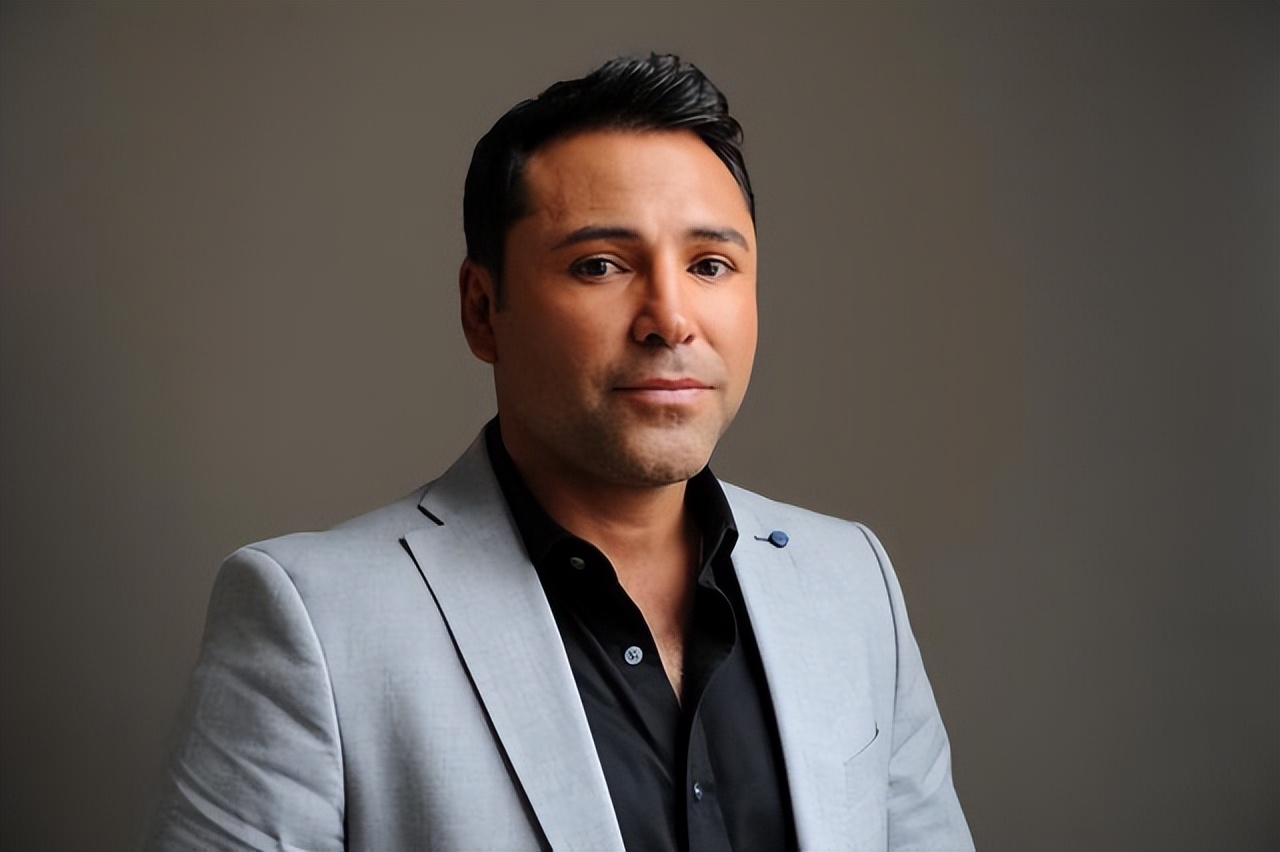 霍亚公开抨击埃迪·赫恩，称埃迪·赫恩根本不懂职业拳击