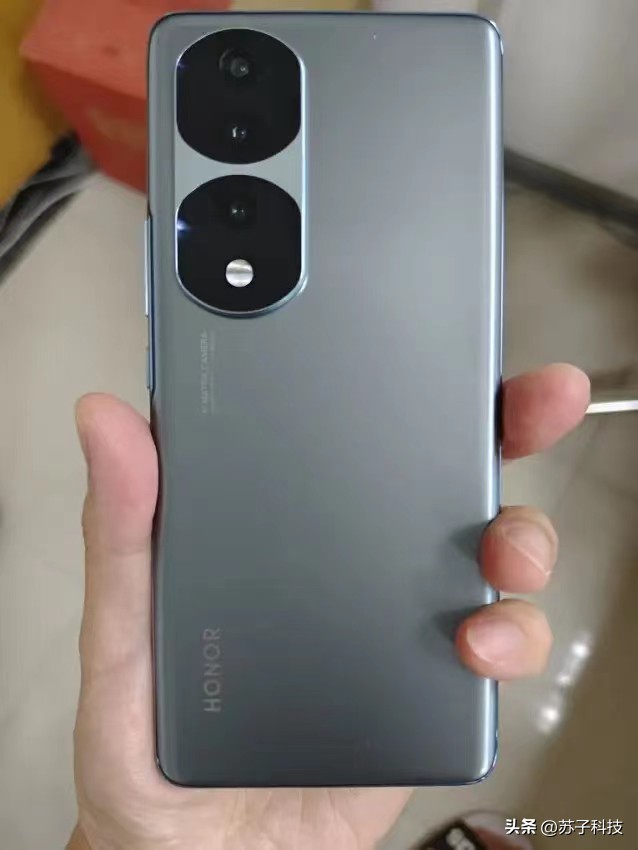 荣耀降价旗舰机,荣耀最便宜的旗舰机