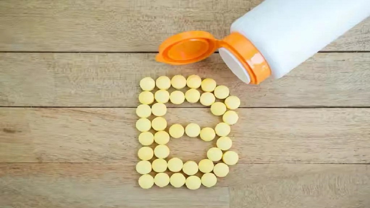 白头发越来越多是缺少什么营养吗,白头发越来越多缺少什么营养吗