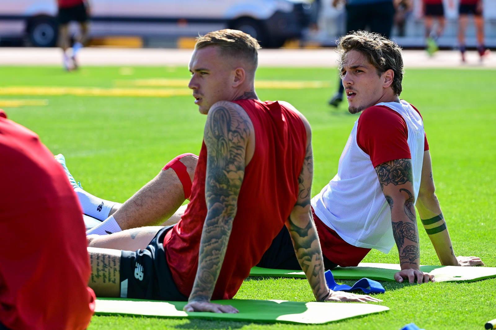 穆里尼奥让哈里凯恩后撤,卡尔斯多普穆里尼奥