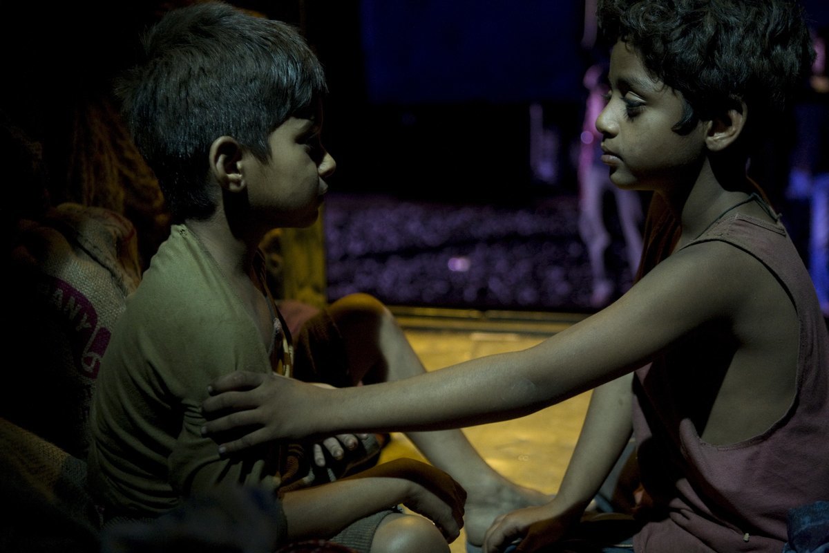 人口*市黑**：全世界一年仍有300万人被卖，你所不知道的人间地狱！